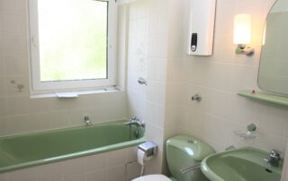 Badezimmer, weiß7grün